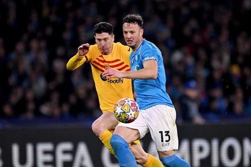 Napoli và Barcelona bất phân thắng bại