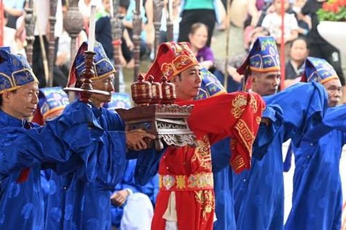 Bỏ cướp phết, Hội phết Hiền Quan 2024 vẫn nườm nượp