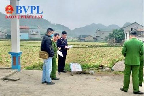Ghen tuông dù đã ly hôn, người đàn ông đâm vợ cũ tử vong