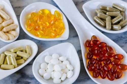 Những cặp thuốc bổ tối kị uống cùng một lúc mà bạn nên biết