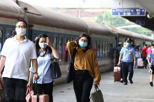 Ngành đường sắt chạy thêm tàu phục vụ nhu cầu đi lại sau Tết