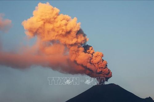 Mexico cảnh báo núi lửa Popocatépetl tăng cường hoạt động