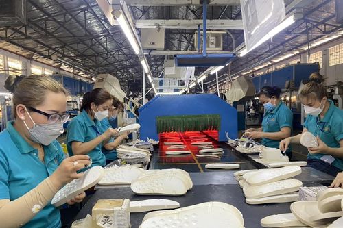 TP. Hồ Chí Minh: Sản xuất công nghiệp, thương mại tăng ngay từ đầu năm