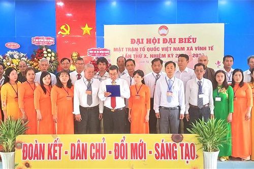UBMTTQVN TP. Châu Đốc tổ chức thành công đại hội điểm cấp xã