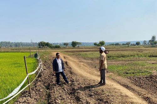 Dân làng Piơm mong Nhà nước xây dựng đường nội đồng