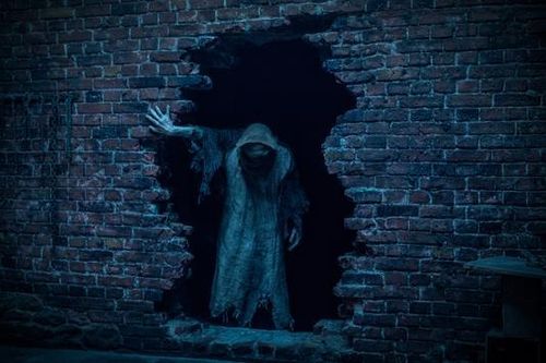 Phim kinh dị mới của nhà sản xuất IT và Doctor Sleep
