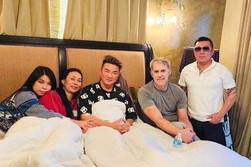 Sức khỏe Đàm Vĩnh Hưng sau chấn thương tại Mỹ
