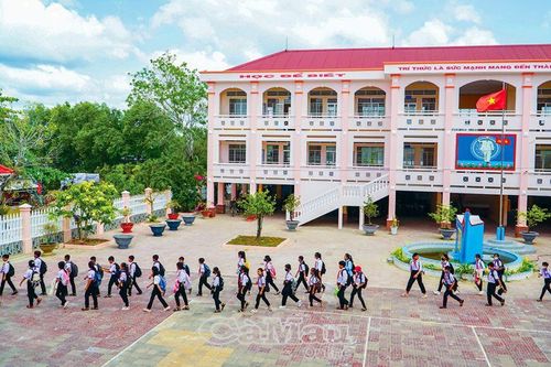 Dồn sức trên đường về đích
