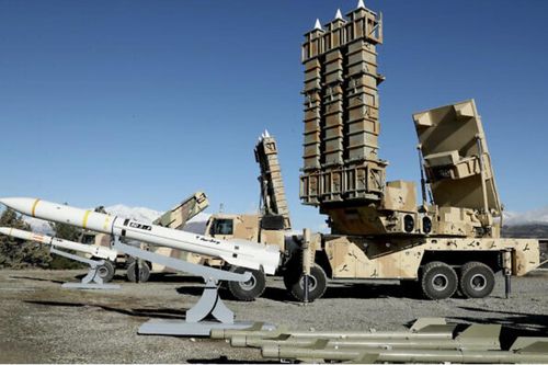 Reuters: Iran gửi 400 tên lửa đạn đạo cho Nga