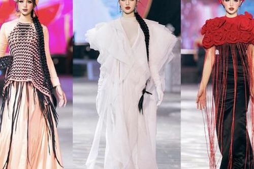 Minh Anh đọ sắc cùng Hoa hậu Hương Giang trong fashion show 'Nguyện ước chốn thiêng'
