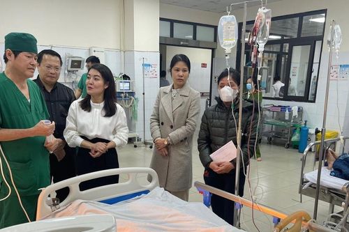 Quảng Ninh: Cứu sống học sinh bị ngã từ tầng 4