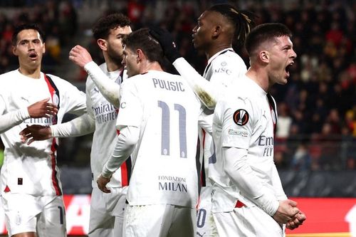Kết quả Europa League: AC Milan 'toát mồ hôi' tại nước Pháp, Roma thắng nghẹt thở dù Lukaku đá hỏng 11m