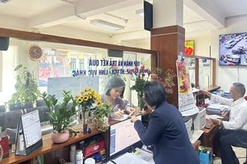 Hà Nội yêu cầu các đơn vị không du xuân, không dùng xe công đi lễ hội