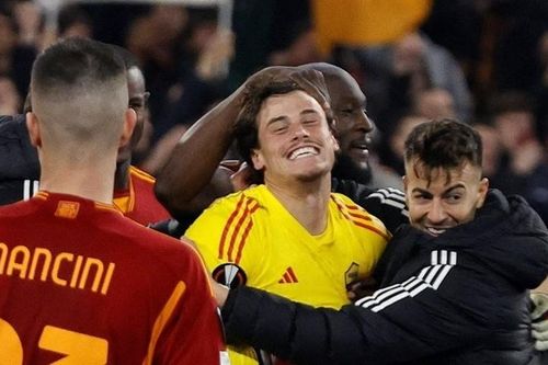 Europa League 2023/24: Hình ảnh trận đấu As Roma vượt qua Feyenoord sau loạt đá luân lưu