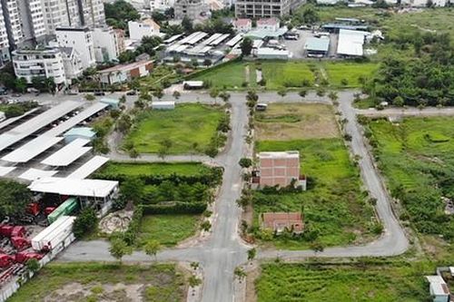 Hàng loạt dự án bất động sản: Bất động vì tiền sử dụng đất