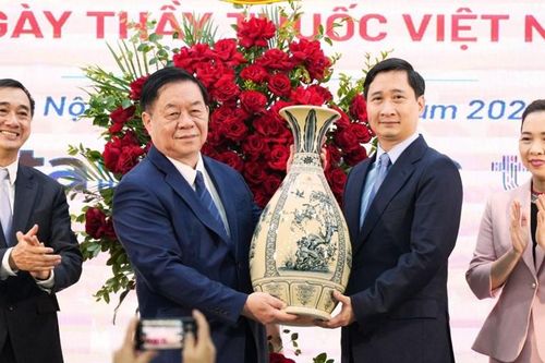 Hệ sinh thái y tế lấy sự hài lòng của người bệnh làm mục tiêu đổi mới