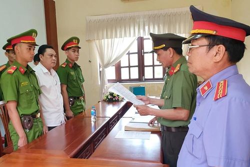 Phê chuẩn khởi tố Giám đốc Văn phòng đăng ký đất đai tỉnh Hậu Giang
