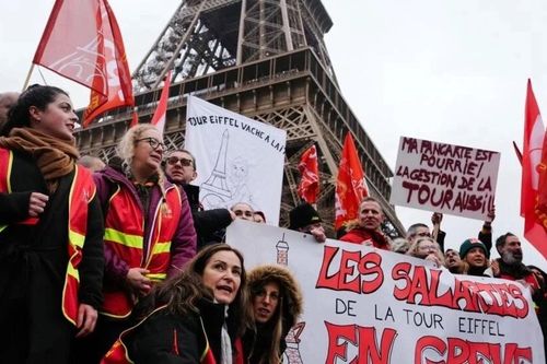 Tháp Eiffel biểu tượng của nước Pháp phải đóng cửa nhiều ngày vì đình công