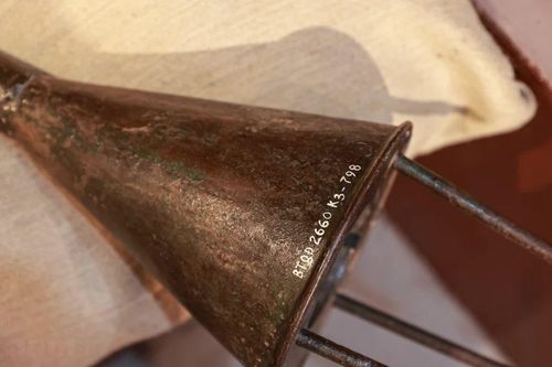 Cận cảnh hình ảnh cây bom ba càng gây xúc động trong phim 'Đào, Phở và Piano'