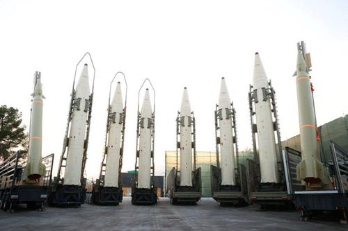 Giải mã sức mạnh 2 loại tên lửa đạn đạo của Iran được cho là viện trợ cho Nga