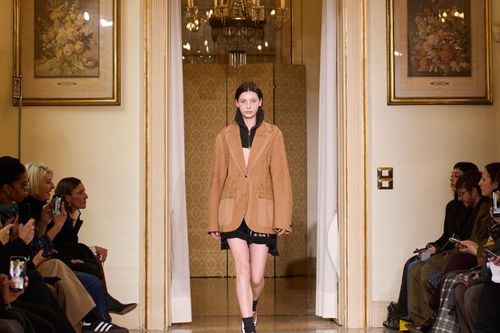 Onitsuka Tiger ra mắt bộ sưu tập mới tại Milan Fashion Week 2024