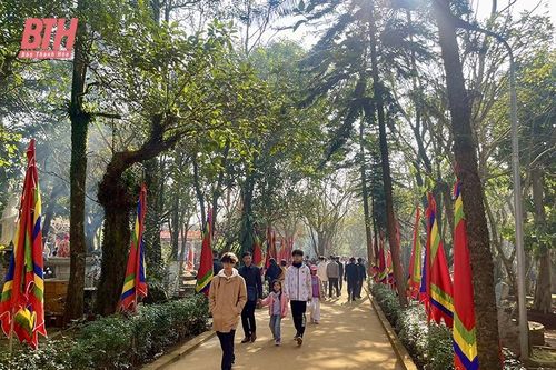 Nhộn nhịp thị trường tour du xuân
