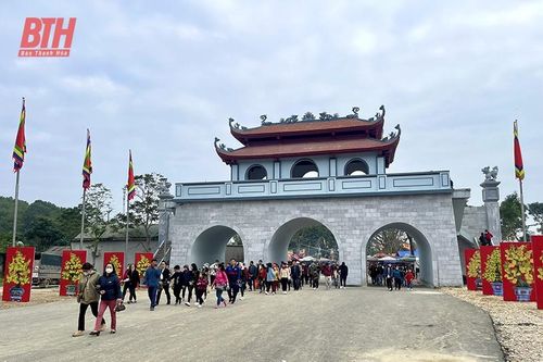 Để hành trình 'lên rừng, xuống biển' đầu năm thêm ý nghĩa