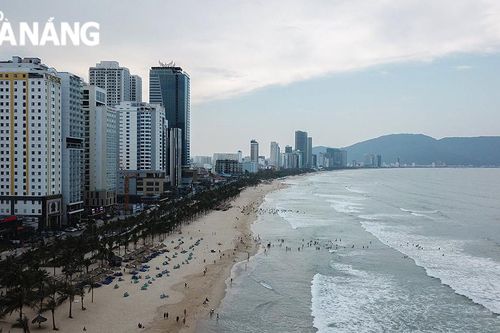 Bãi biển Mỹ Khê trong top 10 bãi biển đẹp nhất châu Á 2024