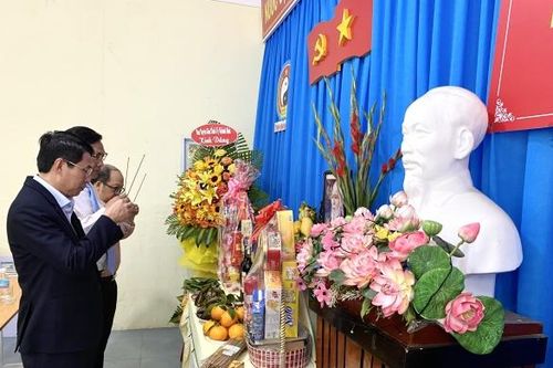 Hội Đông y tỉnh tổ chức lễ Giỗ tổ Hải Thượng Lãn Ông Lê Hữu Trác