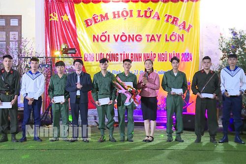 Huyện Kim Sơn tổ chức các hoạt động giao lưu, động viên tân binh lên đường nhập ngũ