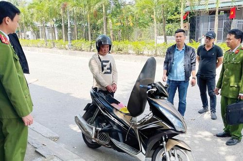 Công khai số điện thoại đường dây nóng Giám đốc Công an tỉnh: Hợp lý, hợp cả lòng dân
