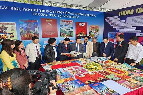Vĩnh Phúc: Khai mạc Hội Báo Xuân 2024