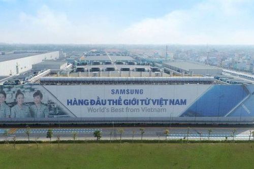 4 nhà máy ở Việt Nam đem về cho Samsung bao nhiêu tiền?