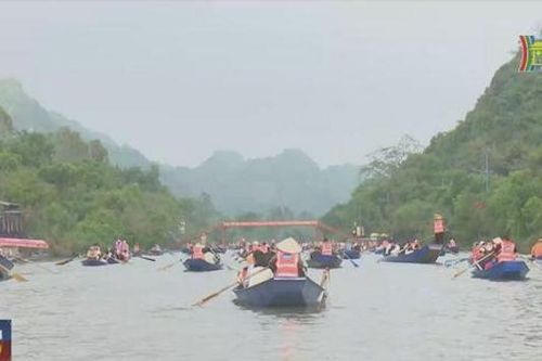 Ấn tượng của du khách về mùa lễ hội chùa Hương 2024