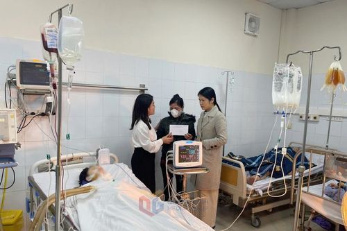 Quảng Ninh: Phẫu thuật thành công học sinh lớp 8 rơi từ tầng 4 của trường học xuống đất