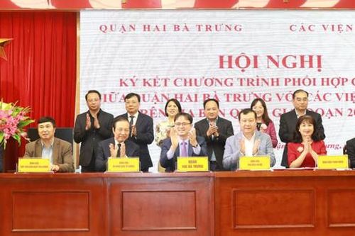 Quận Hai Bà Trưng ký kết Chương trình phối hợp công tác với các viện, bệnh viện trên địa bàn