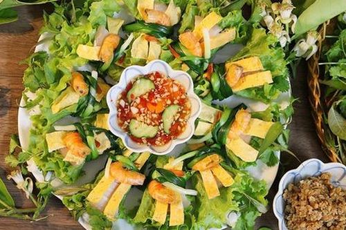 Diếp cuốn - Món ăn tinh tế cho mâm cơm ngày Rằm tháng Giêng ngập tràn hương xuân