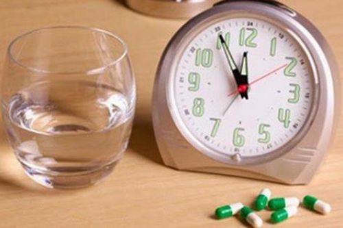 5 lời khuyên về dùng thuốc ở người cao tuổi