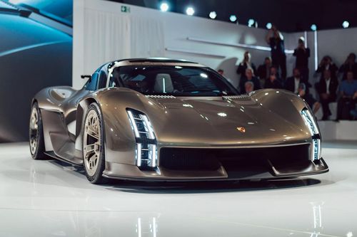 Siêu xe kế nhiệm Porsche 918 Spyder sẽ ra mắt trong năm nay