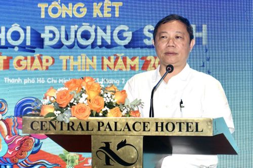 Mỗi năm một sáng kiến cho Lễ hội Đường sách Tết
