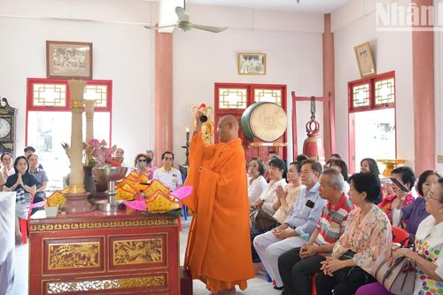 Kiều bào ở Bangkok tổ chức lễ cầu an đầu năm