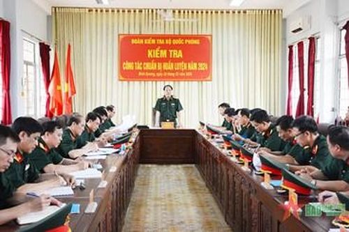 Kiểm tra công tác chuẩn bị huấn luyện năm 2024 tại Lữ đoàn 434