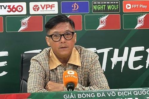 HLV Lê Huỳnh Đức: 'Mỗi đội bóng đều có lúc thăng lúc trầm'
