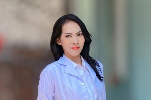 Nữ bí thư chi đoàn tình nguyện lên đường nhập ngũ
