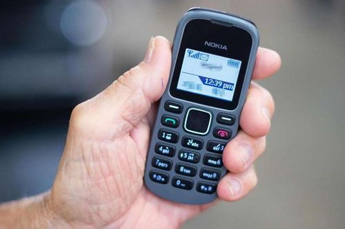 Sẽ chặn điện thoại 2G 'cục gạch' không hợp chuẩn từ 1/3