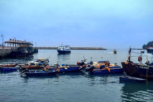Những điểm đến 'xuyên không' đẹp mê đắm ở Hong Kong