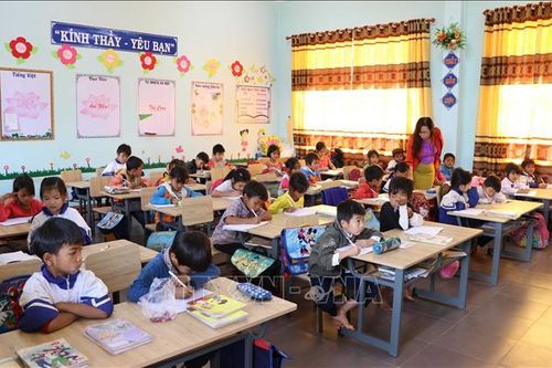 Gia Lai: Tìm phương án giải quyết việc dạy và học theo mô hình bán trú