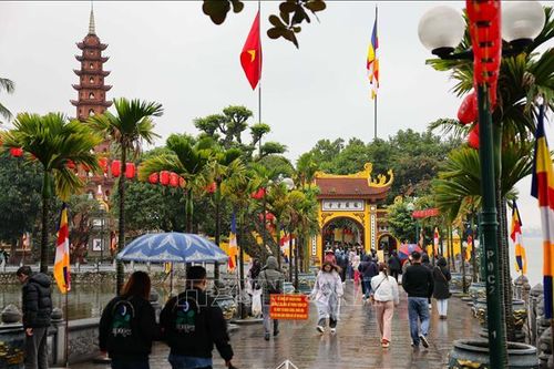 Nét đẹp văn hóa đi lễ chùa ngày Rằm tháng Giêng