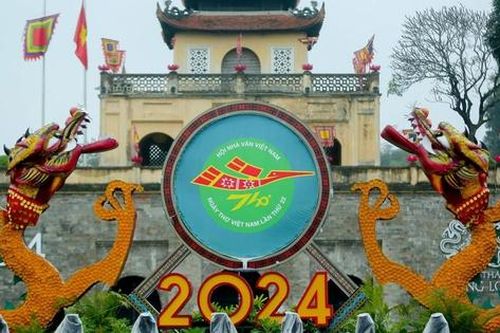 Ngày Thơ Việt Nam 2024: Bản hòa âm đất nước