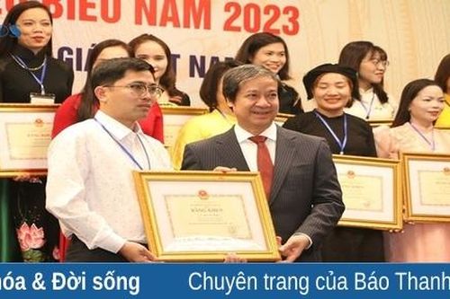 Nghề cứ cuốn tôi đi...
